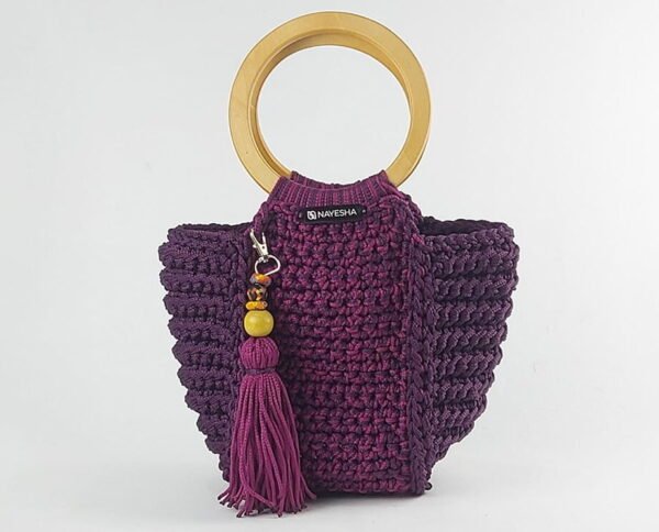 Akorfa (Medium)