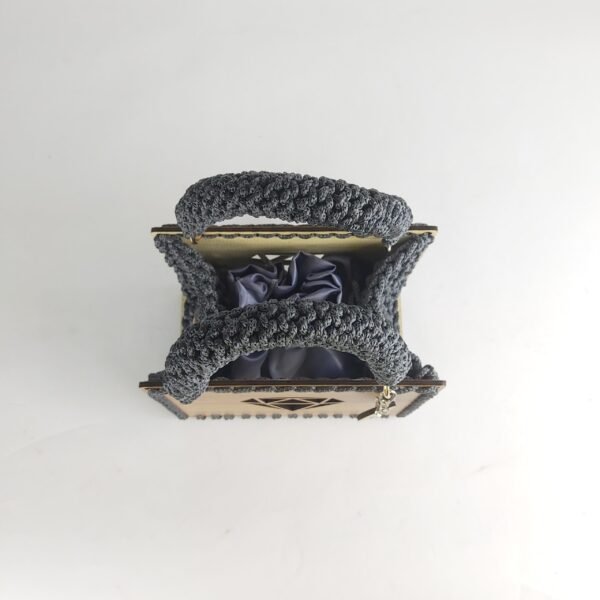 Daafua (small rectangle)