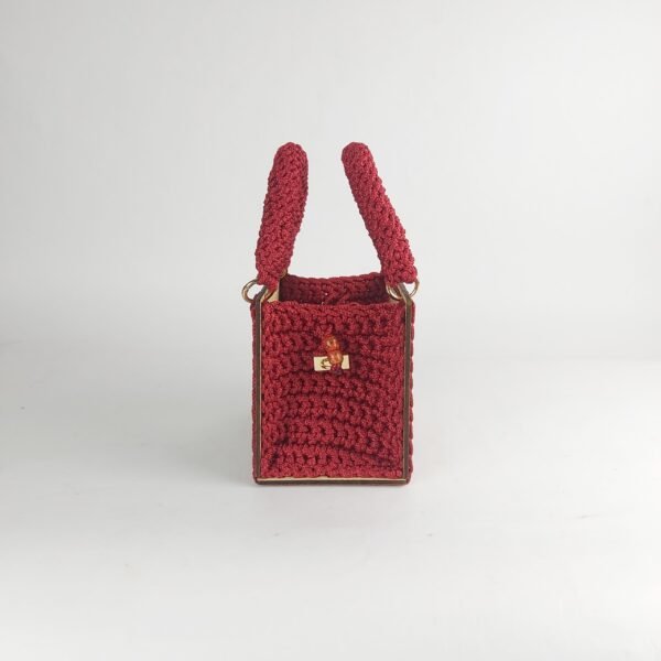 Daafua (small rectangle)