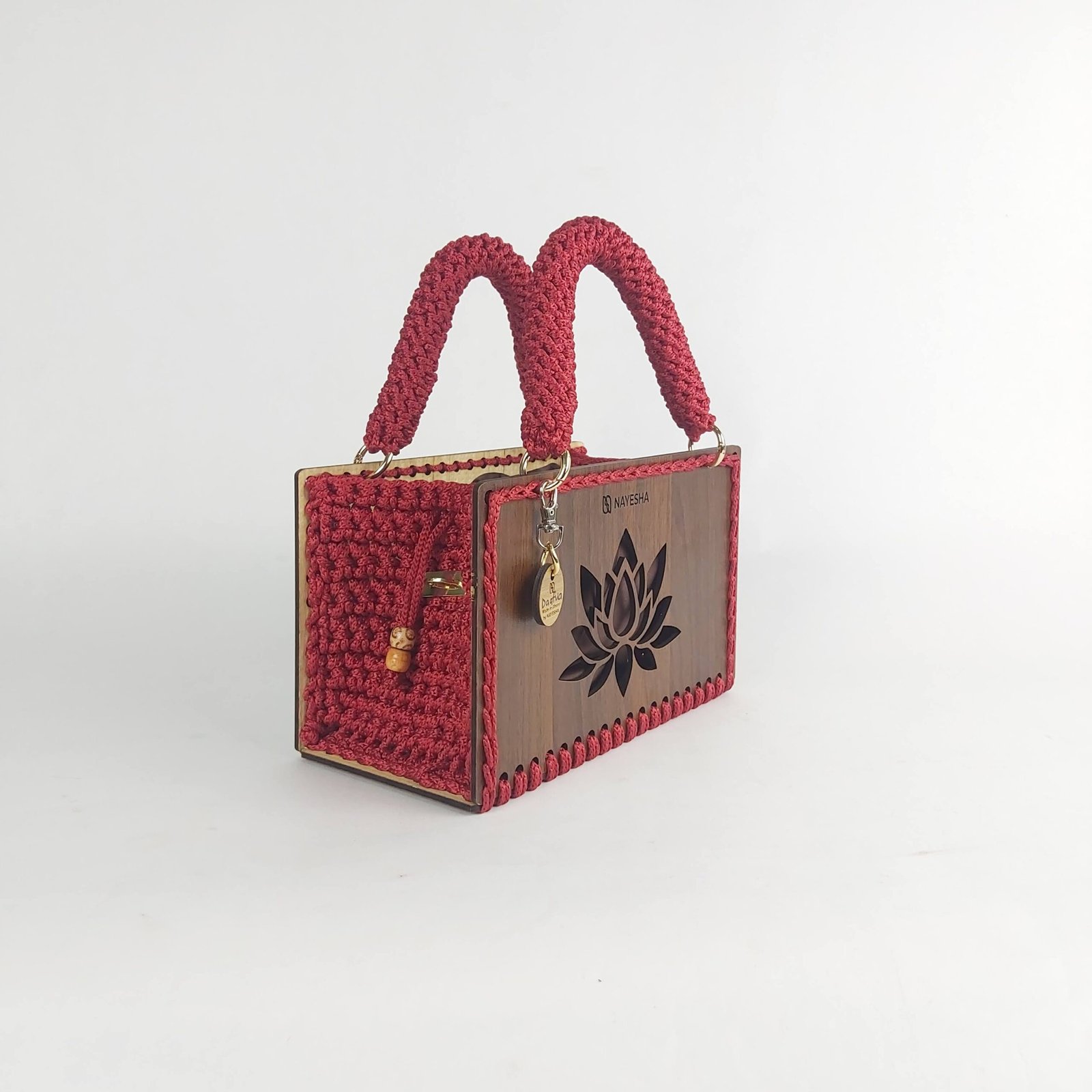 Daafua medium-wood plain plate crochet handbag