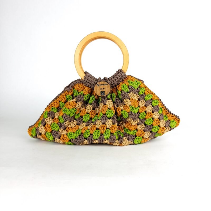 Nakwor medium crochet handbag