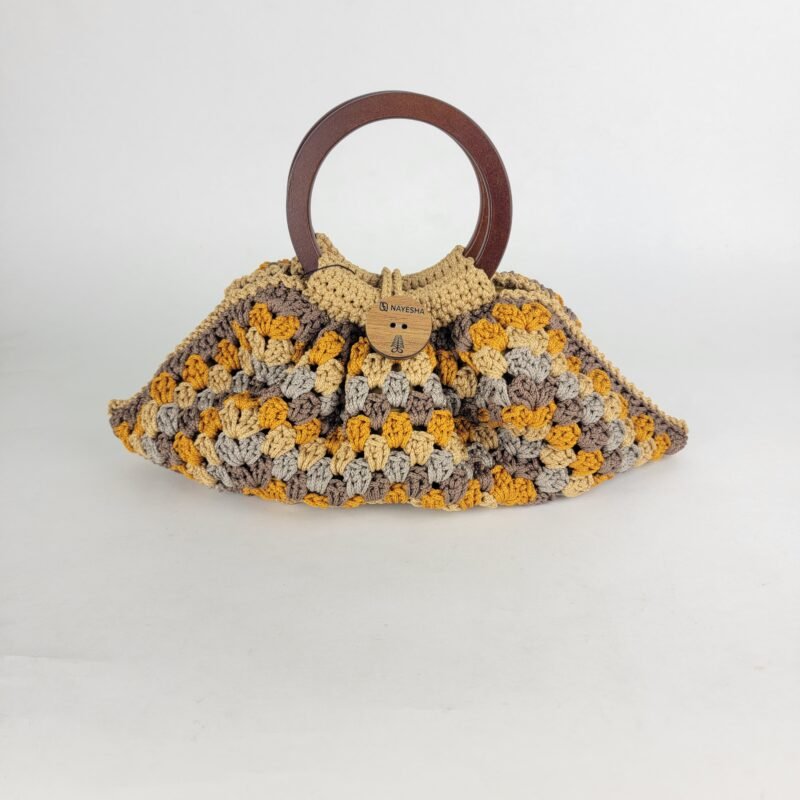Nakwor medium crochet handbag