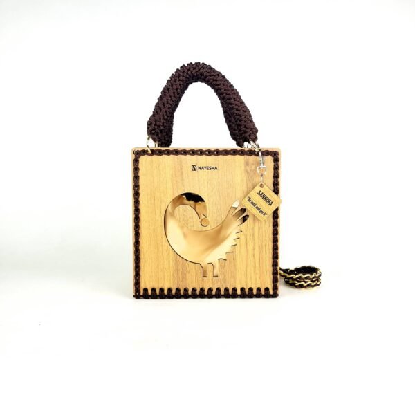Daafua (Medium square)