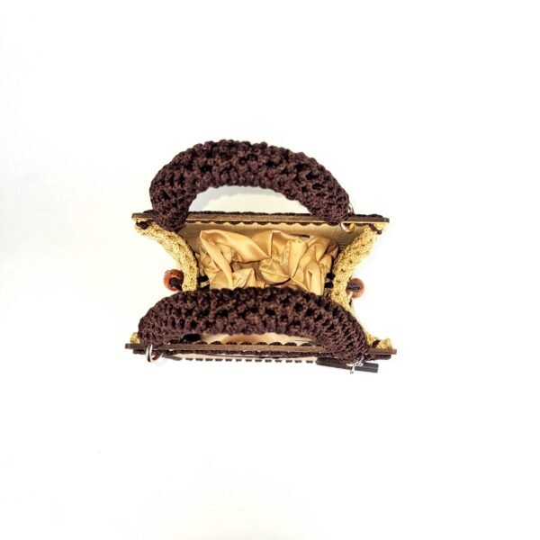 Daafua (Medium square)