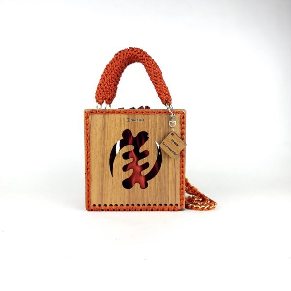 Daafua (Medium square)