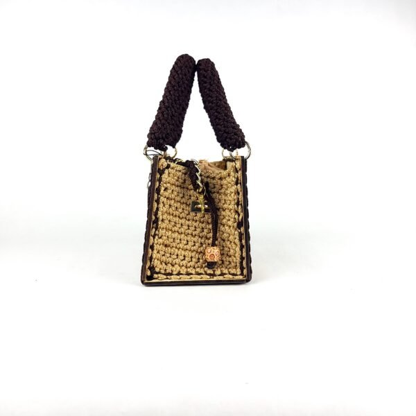 Daafua (small rectangle)
