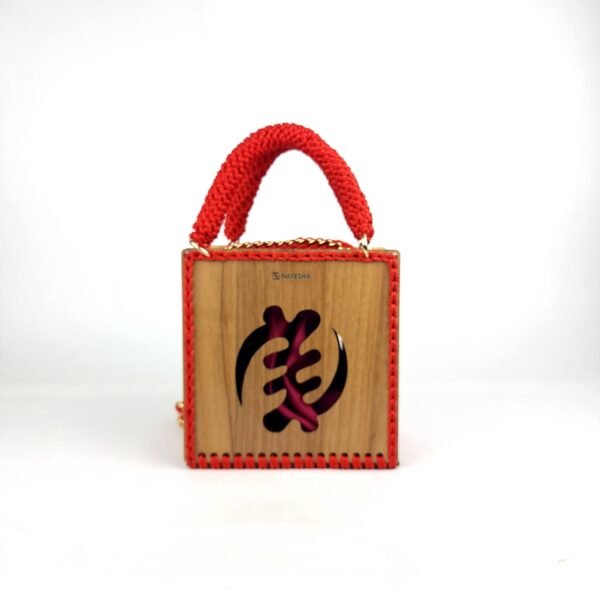 Daafua (Medium square)