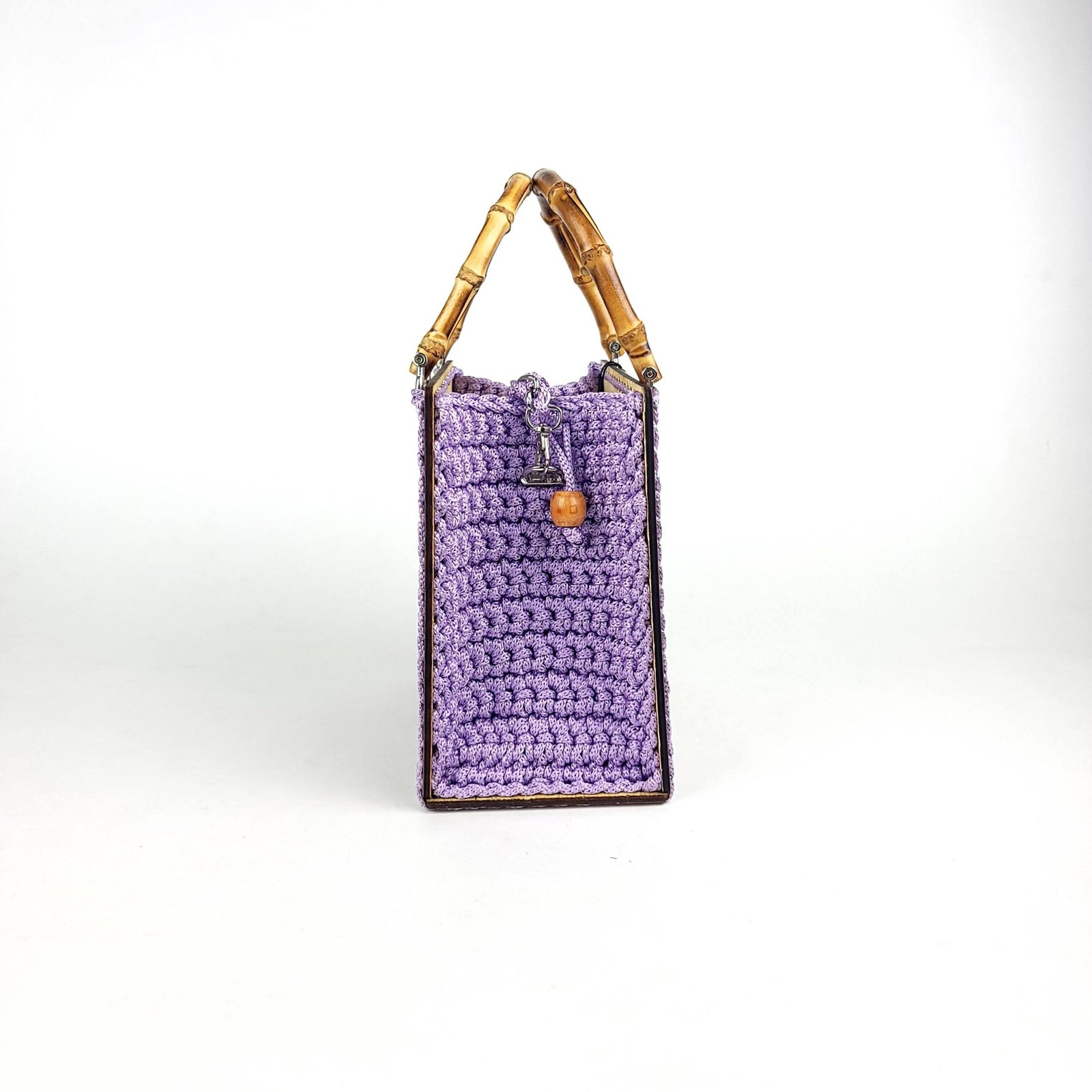 Daafua medium-designed wooden plate crochet handbag