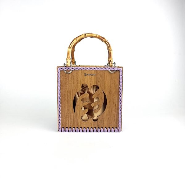 Daafua (Medium square)