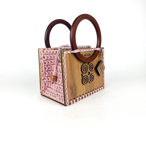 Daafua (small rectangle)
