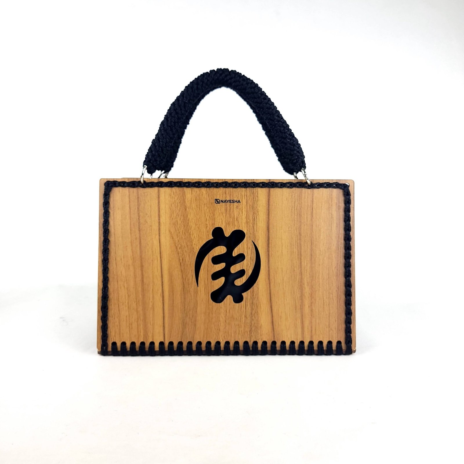 Daafua large-wood carved plate crochet handbag