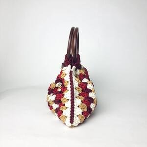 Nakwor medium crochet handbag