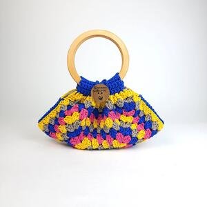 Nakwor mini crochet handbag