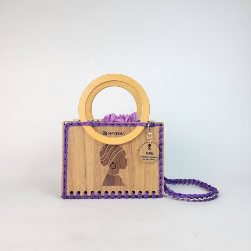 Daafua small-wood carved plate crochet handbag
