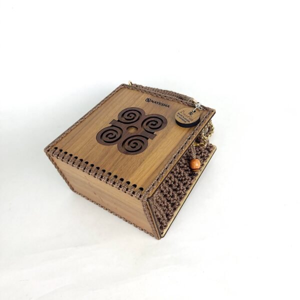 Daafua (small square)