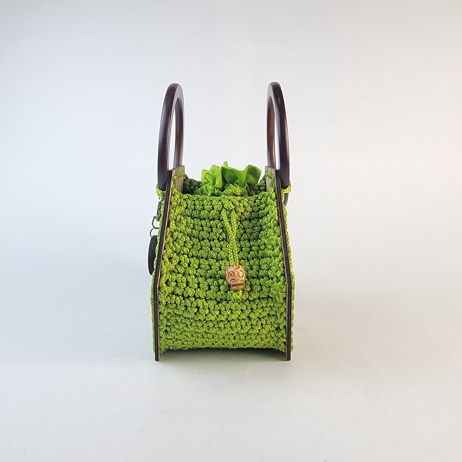 Nuna small crochet handbag