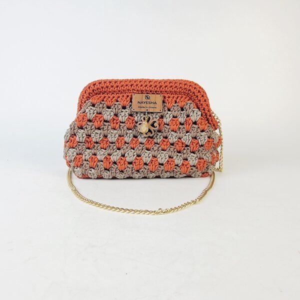 20260303_083855 Naki Clutch (medium)
