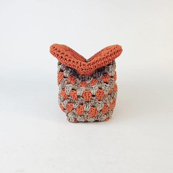 20260303_084113 Naki Clutch (medium)