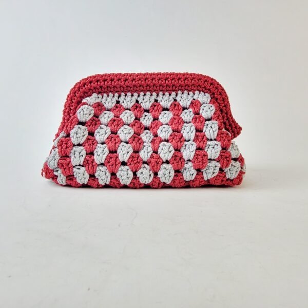 20260319_211650 Naki Clutch (medium)