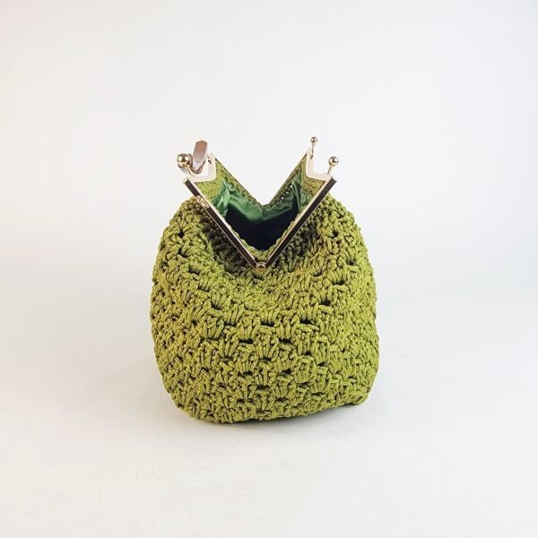 Naki Clutch (metal/plastic handle)