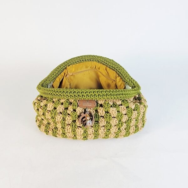 20260403_091155 Naki Clutch (Large)