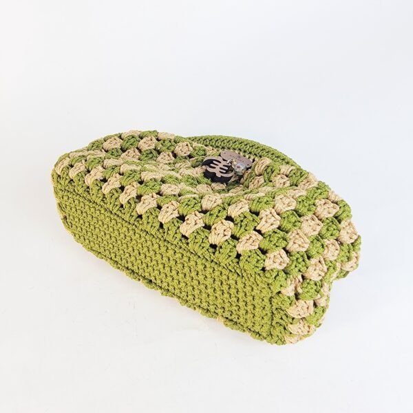 20260403_091436 Naki Clutch (medium)